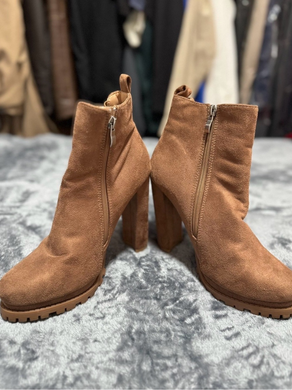 Women’s Suede High-Heel Ankle Boots in Brown